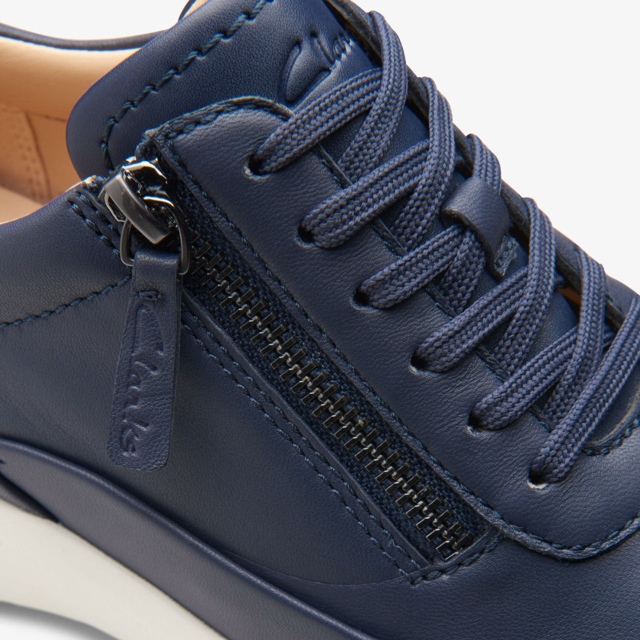 Women Tivoli Zip Navy Leather