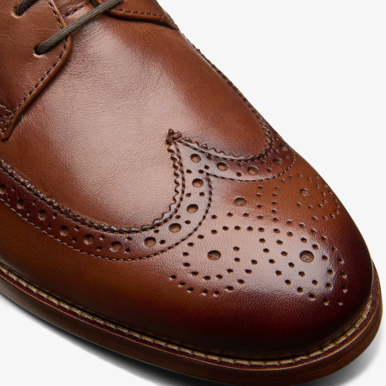 Men Craft James Tip Brogue Mid Tan Leather