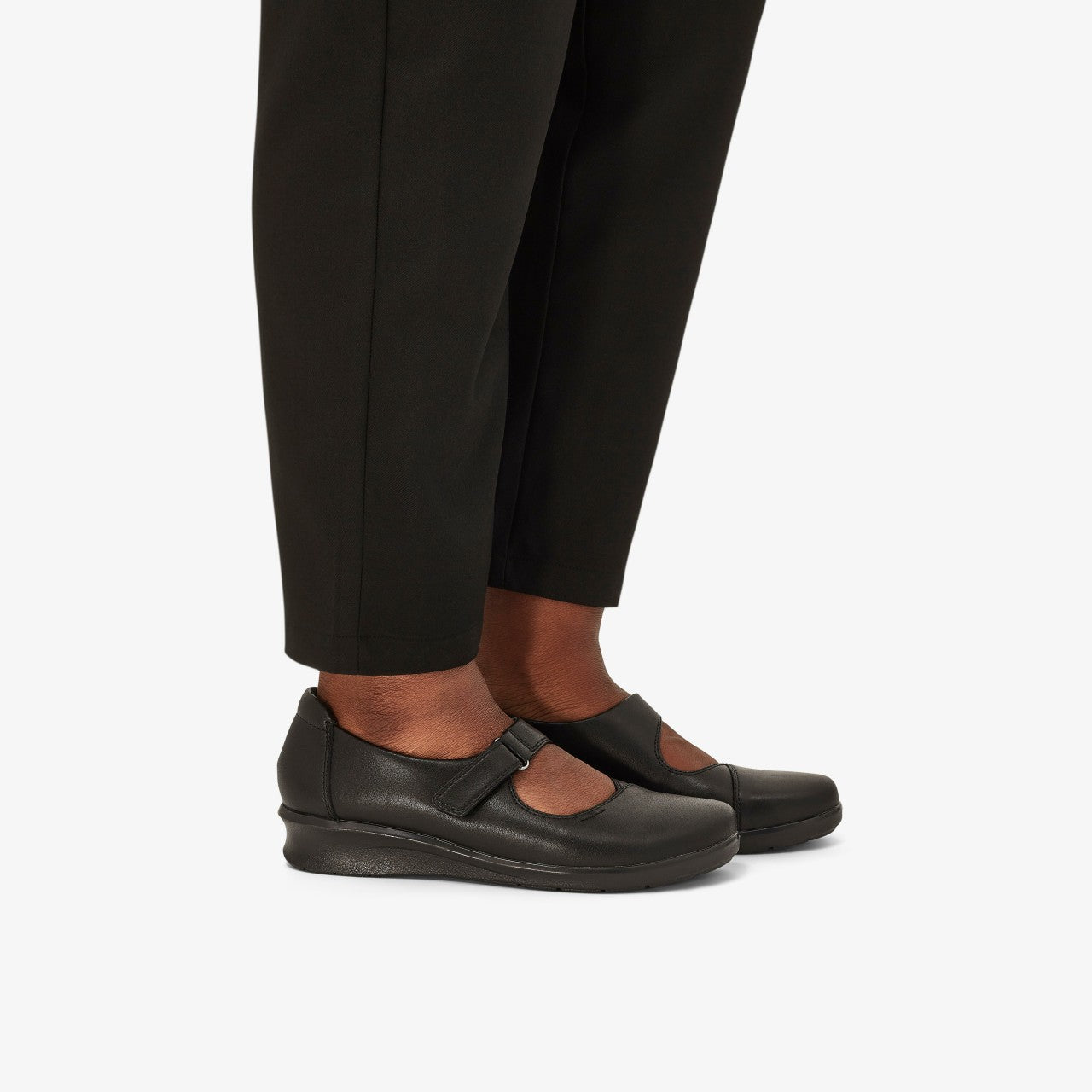 Women Hope Henley Black Leather