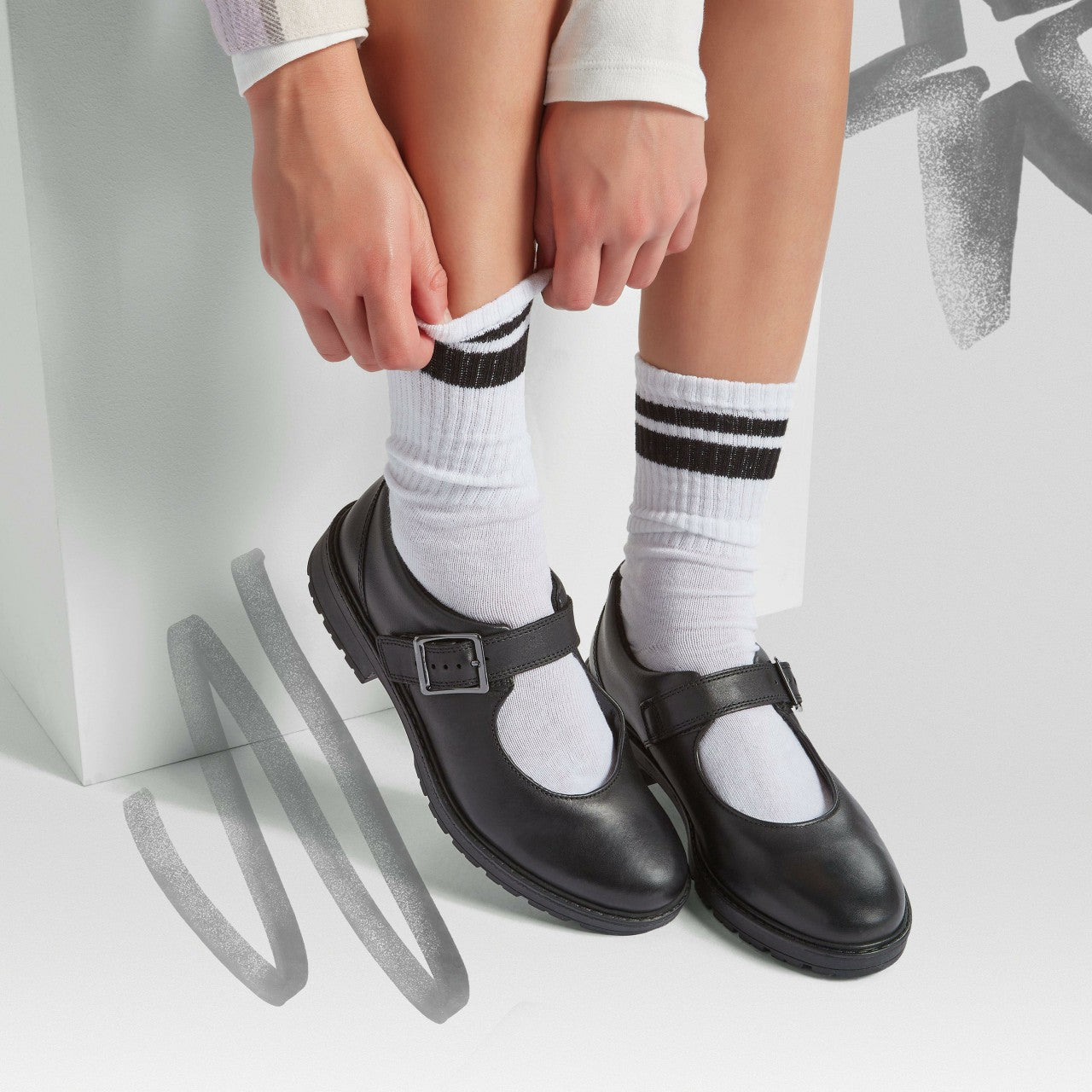 Kids Loxham Walk Youth Black Leather