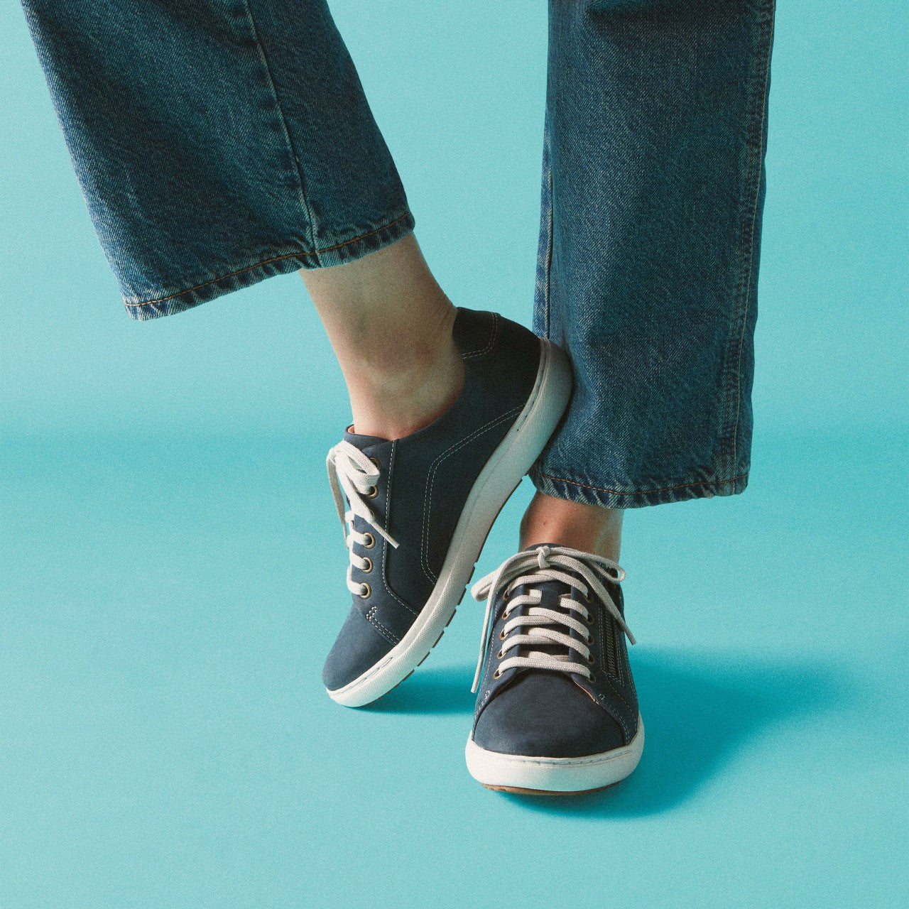 Women Nalle Lace Navy Nubuck
