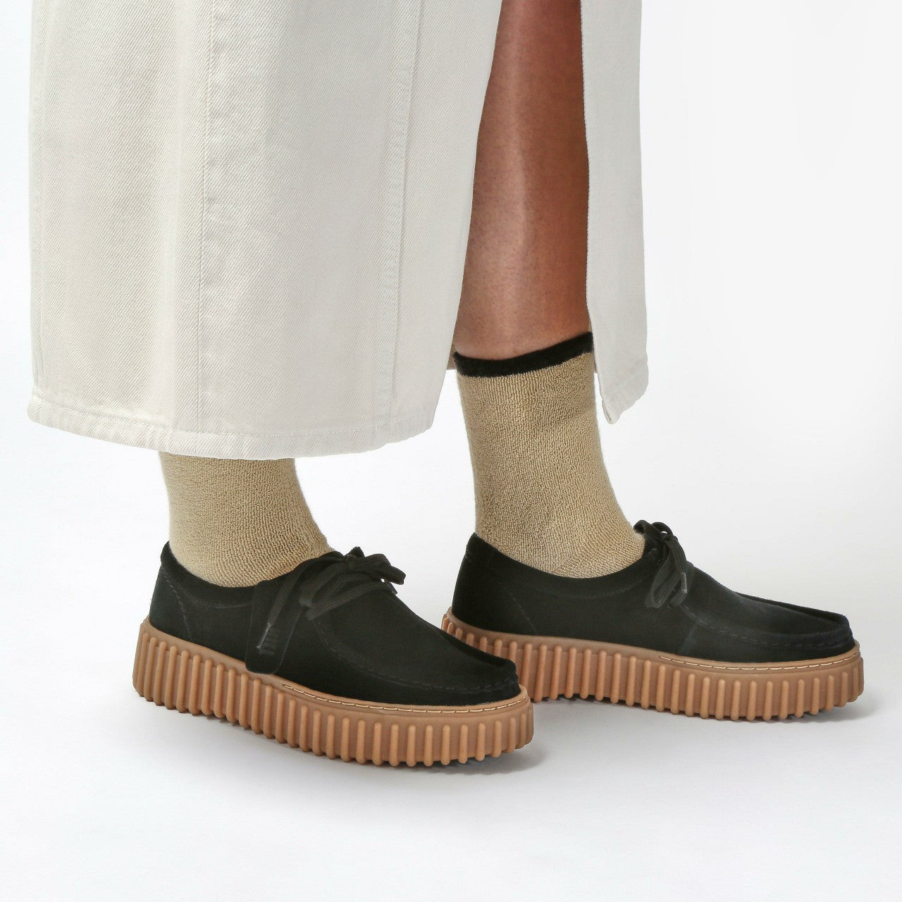 Women Torhill Bee Black Suede