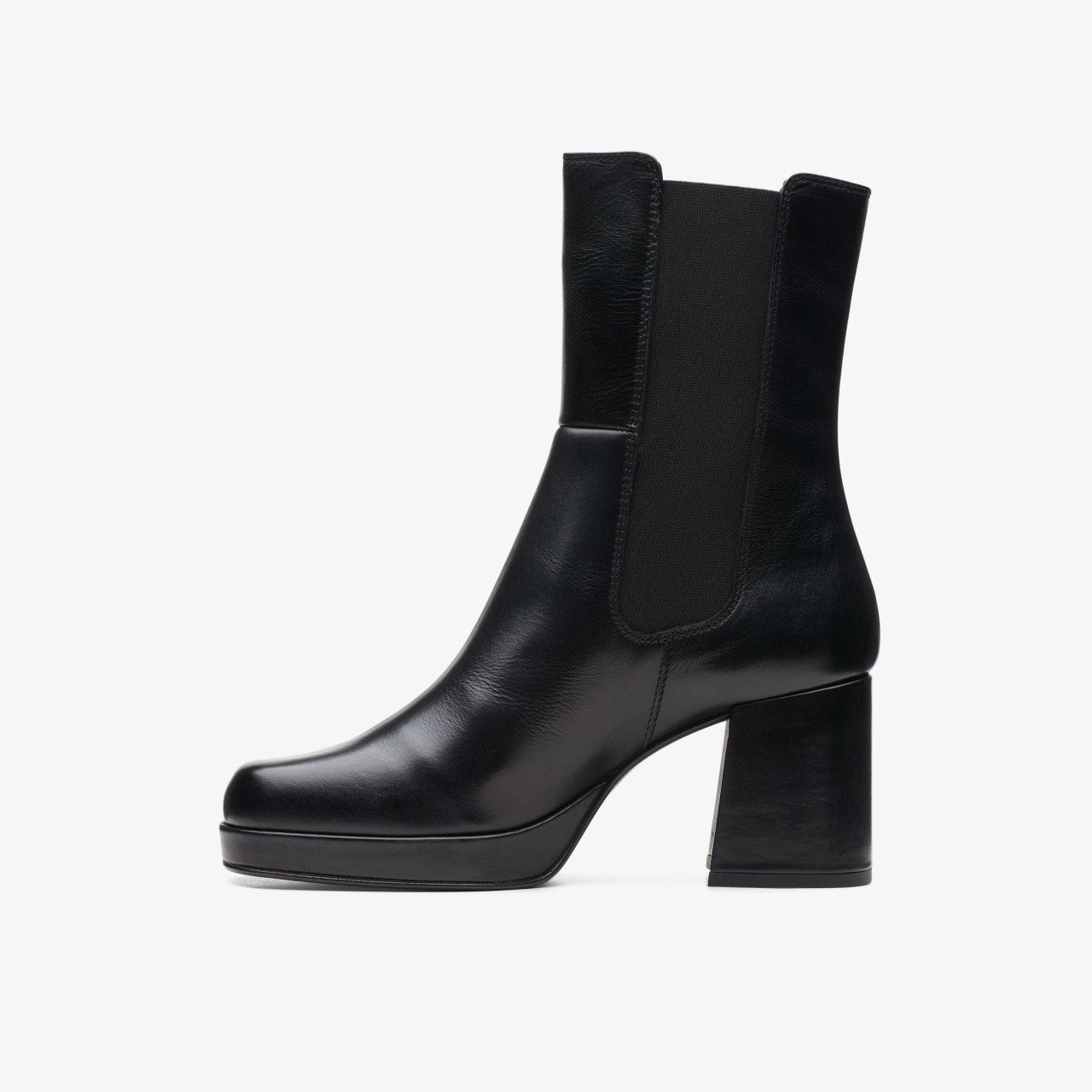 Women Pique Up Black Leather