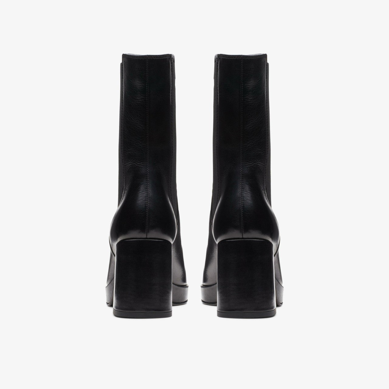 Women Pique Up Black Leather