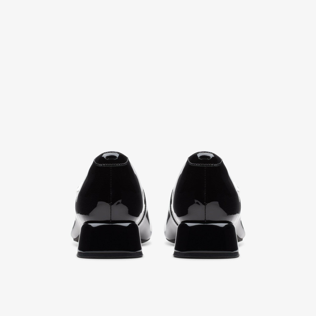 Women Daiss 30 Shine Black Patent