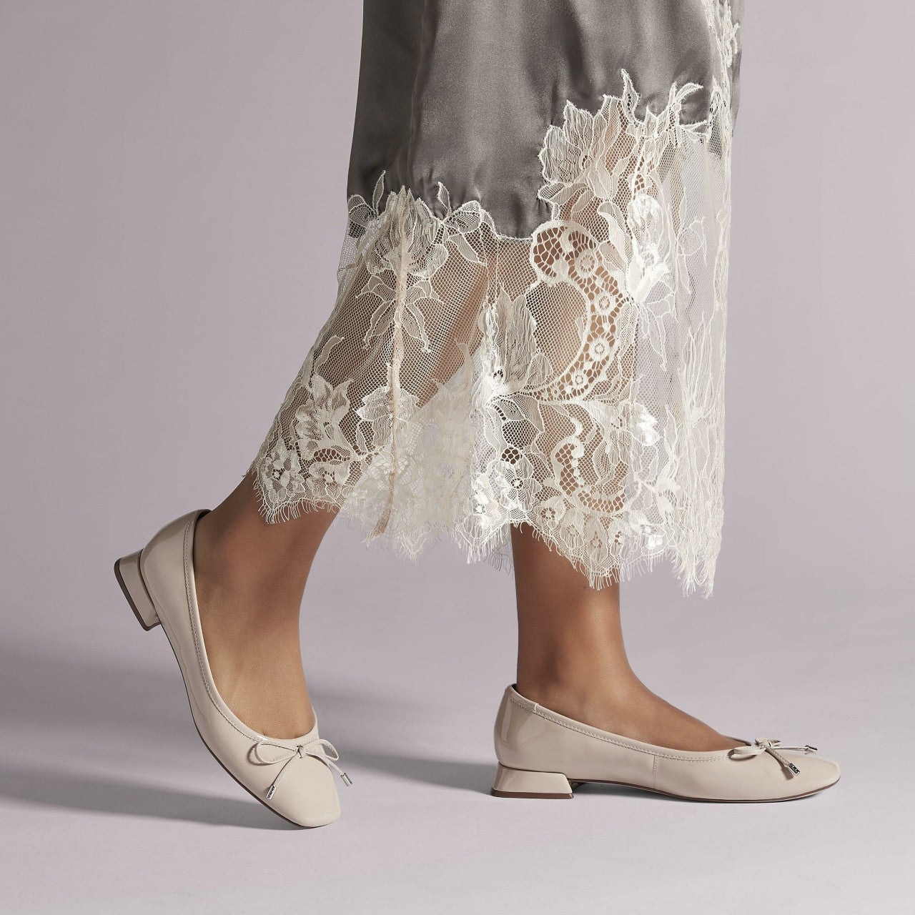 Women Ubree 15 Step Sand Patent