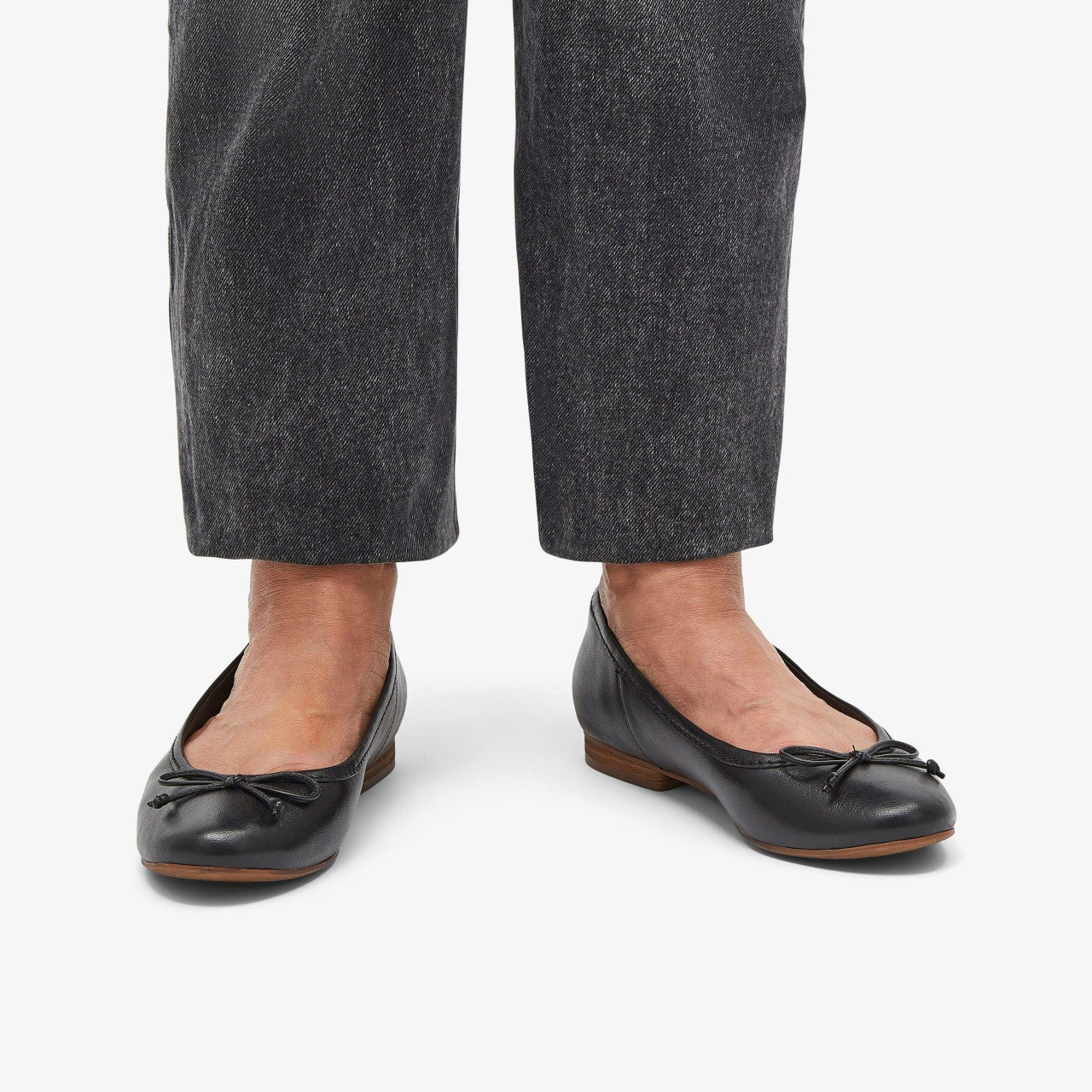 Women Fawna Lily Black Leather