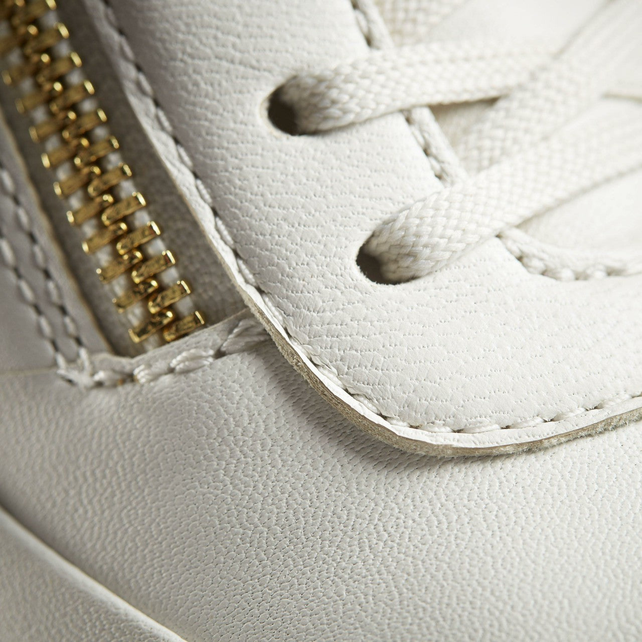 Women Tivoli Zip Off White Leather