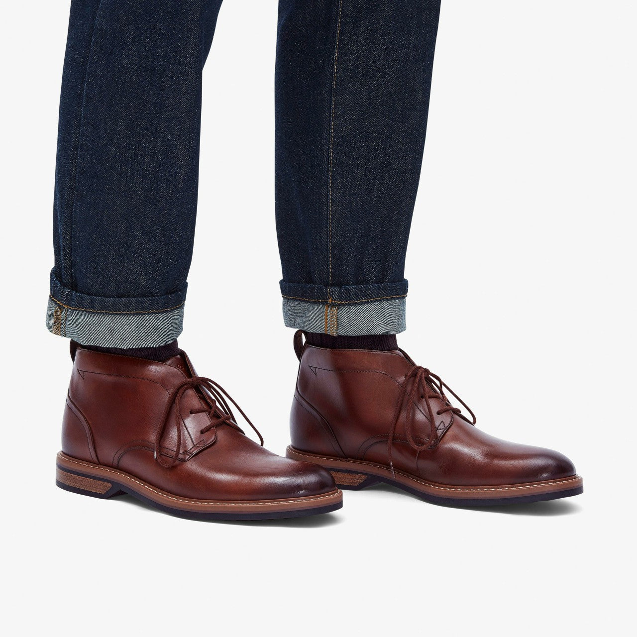 Men Aldwin Chukka Mid Tan Leather