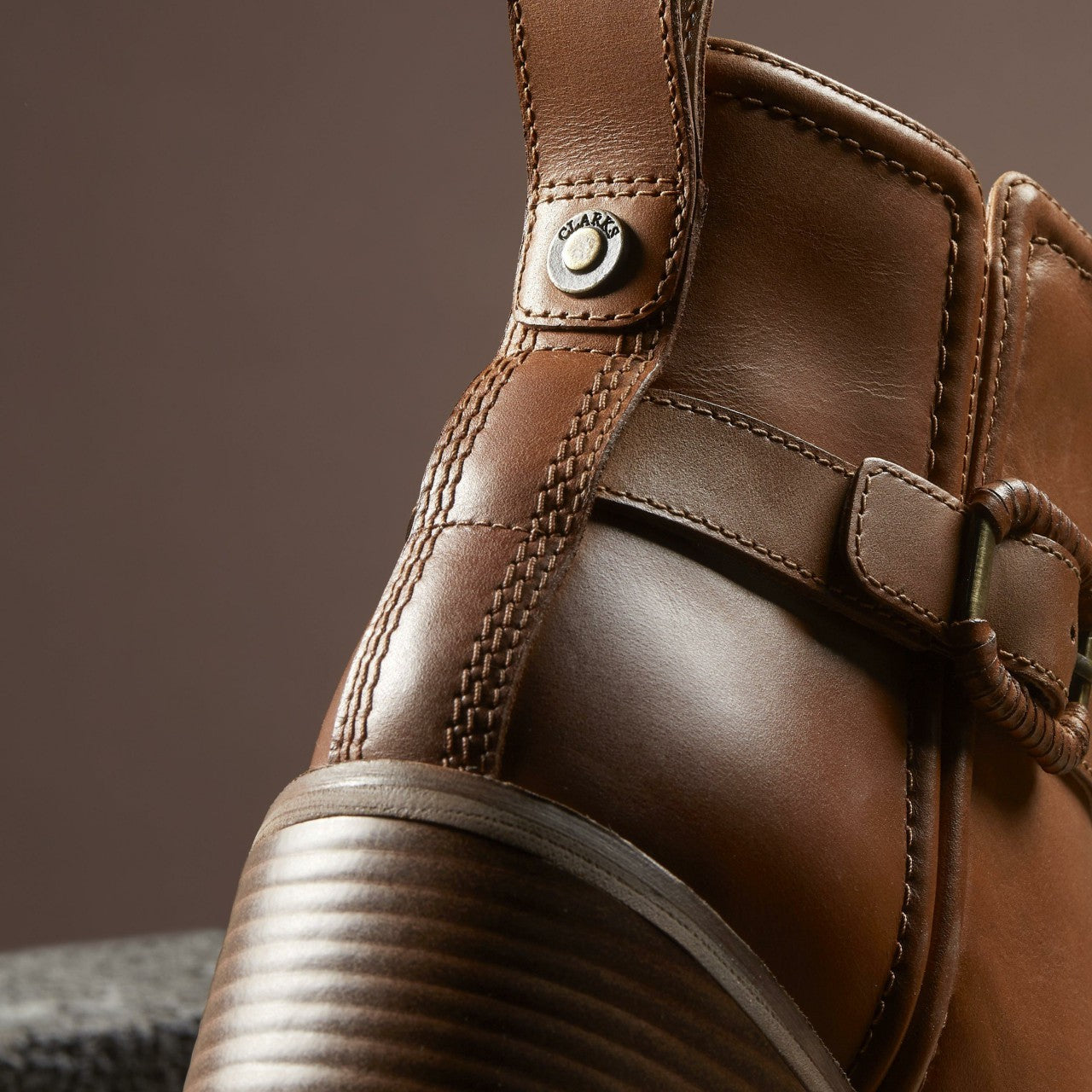 Women Chamberly Trim Mid Tan Leather