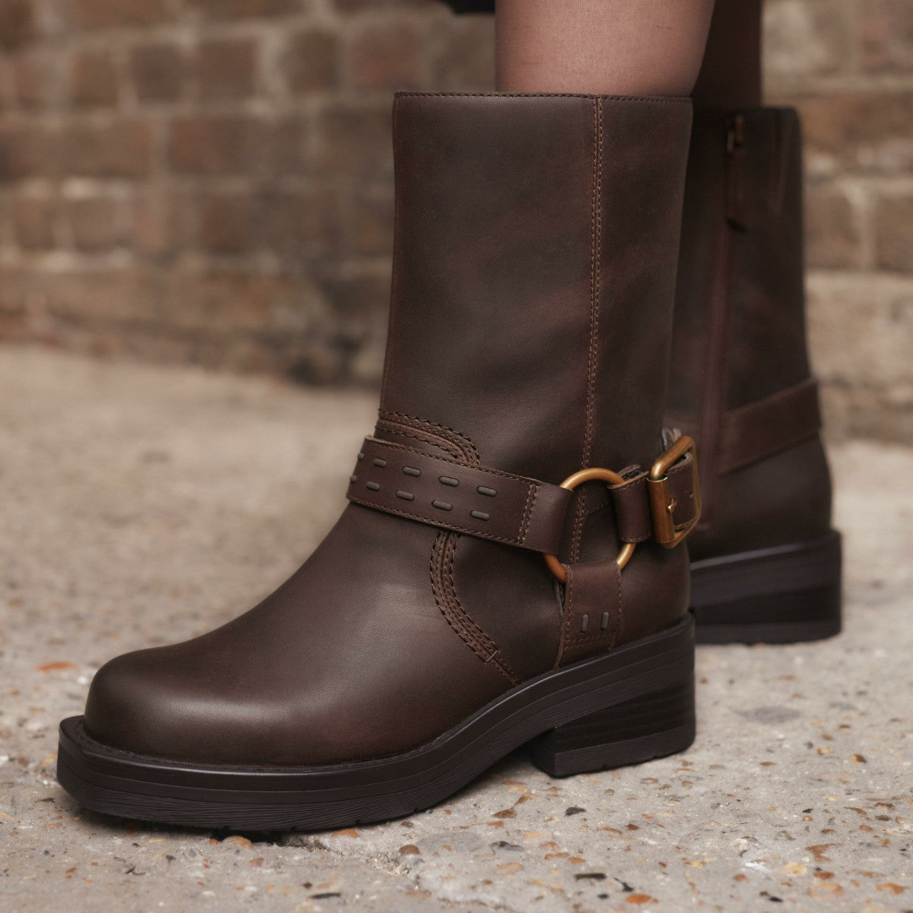 Women Rebelle Up Walnut Leather