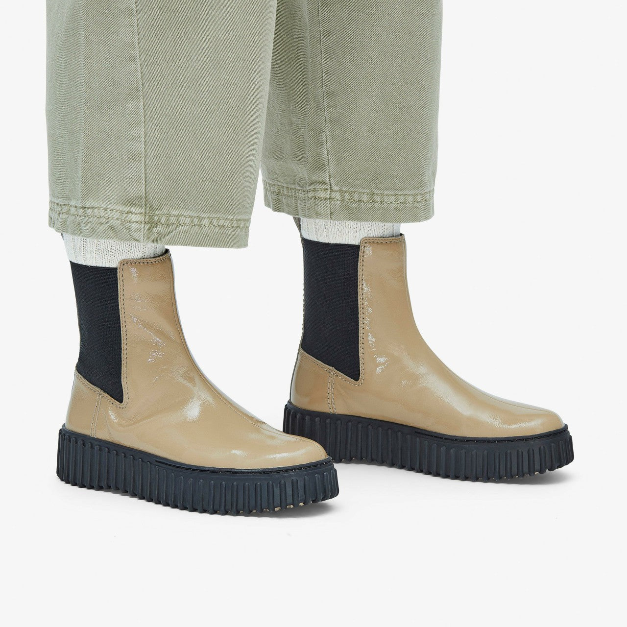 Women Torhill Maple Beige Patent