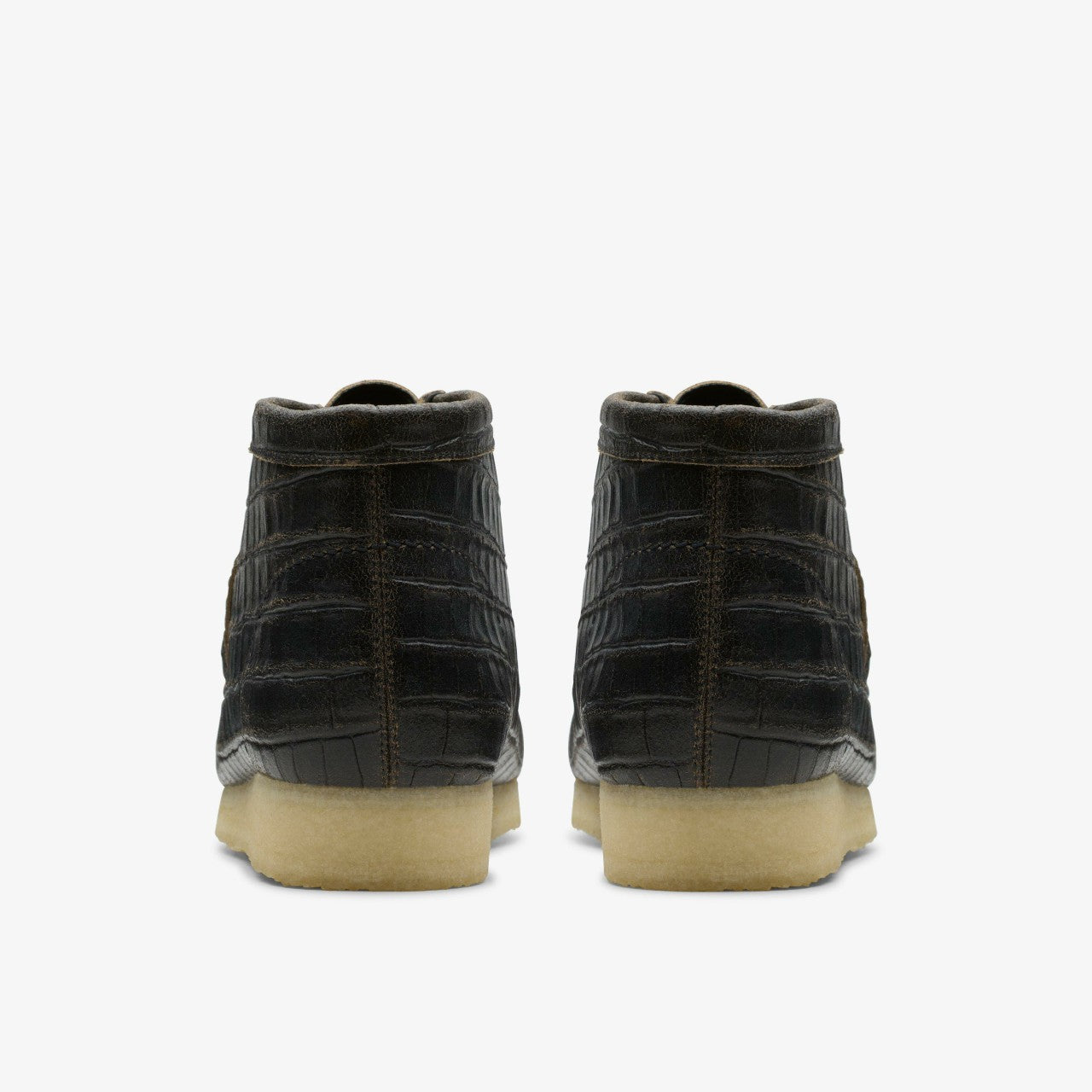 Men Wallabee Boot Black Crocodile Distress