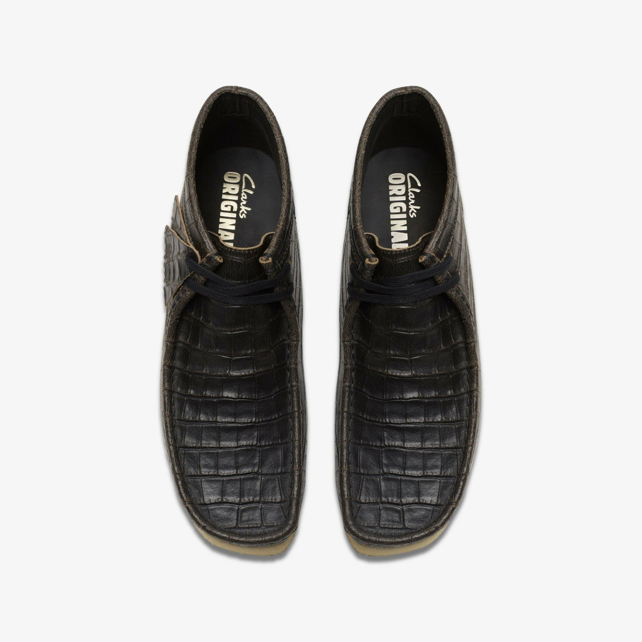 Men Wallabee Boot Black Crocodile Distress