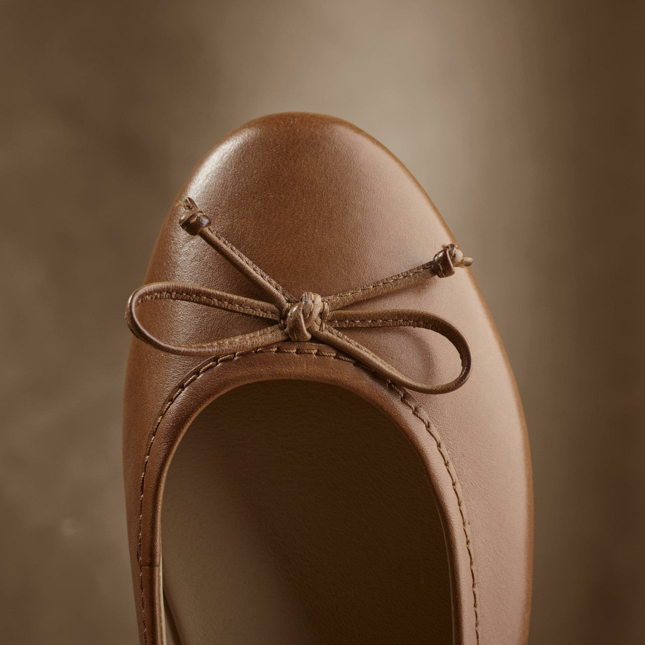 Women Fawna Lily Tan Leather
