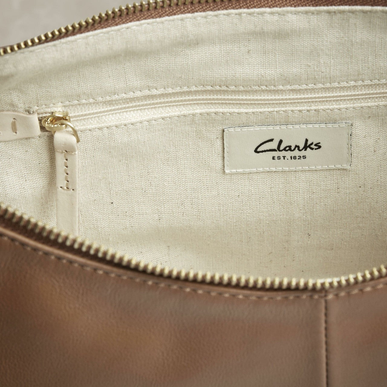 Women Willow Moon Tan Leather