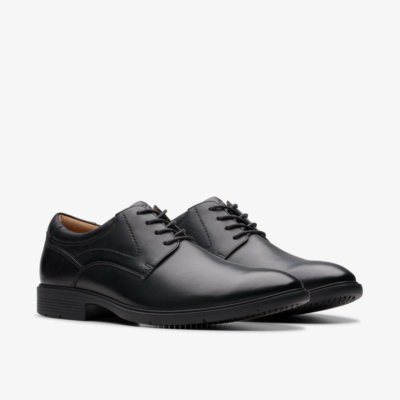 Men Eldredge Plain Black Leather
