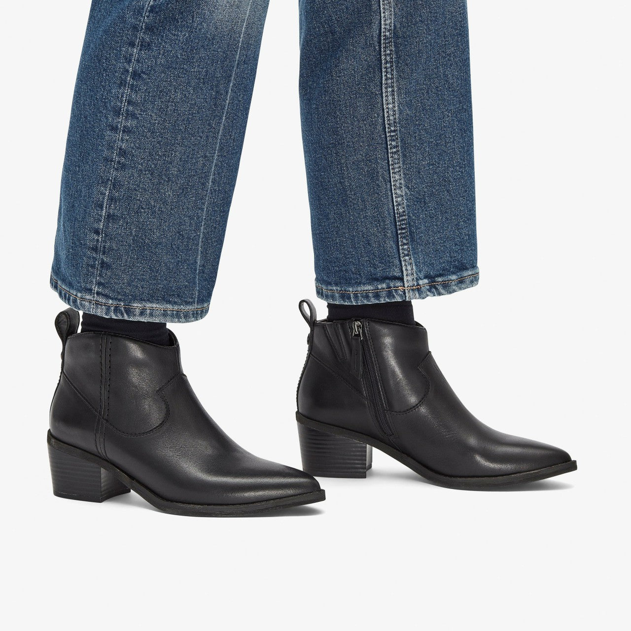Women Morzine Sky Ankle Boot Black Leather