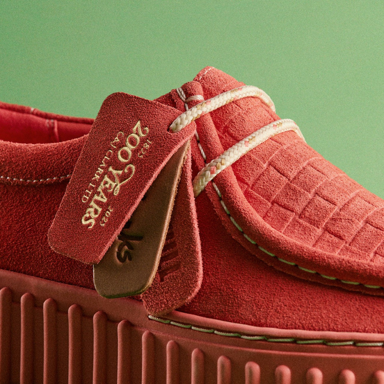 Women Torhill Bee Coral Suede