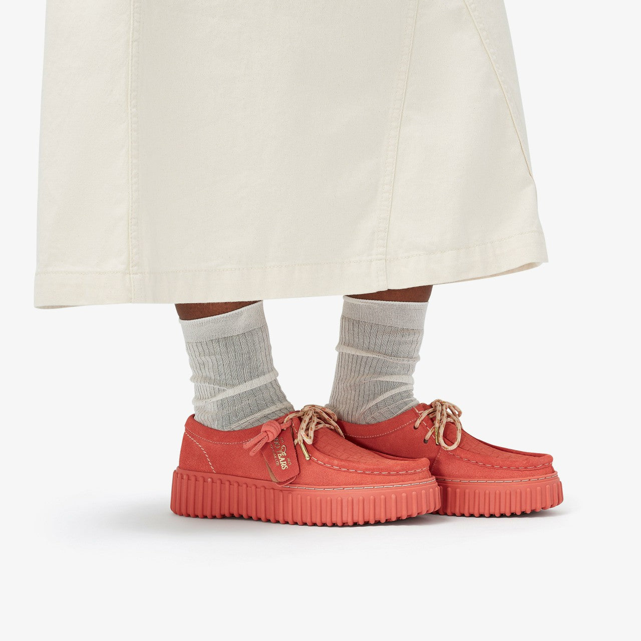 Women Torhill Bee Coral Suede