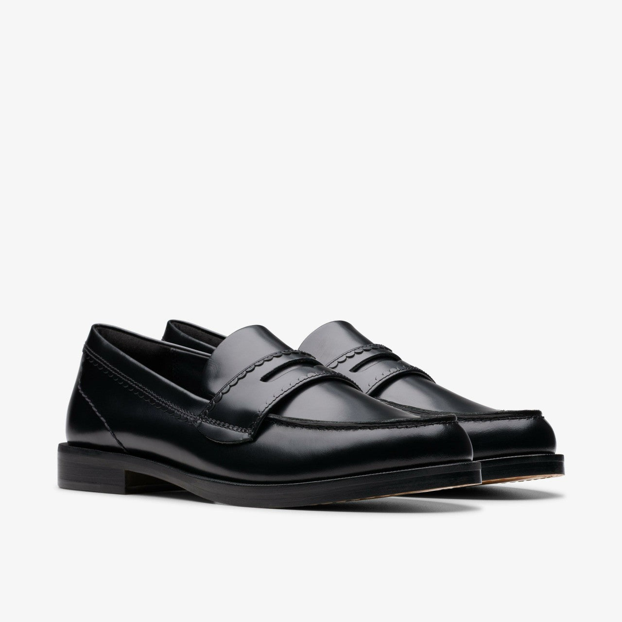 Women Straven Edge Black Leather