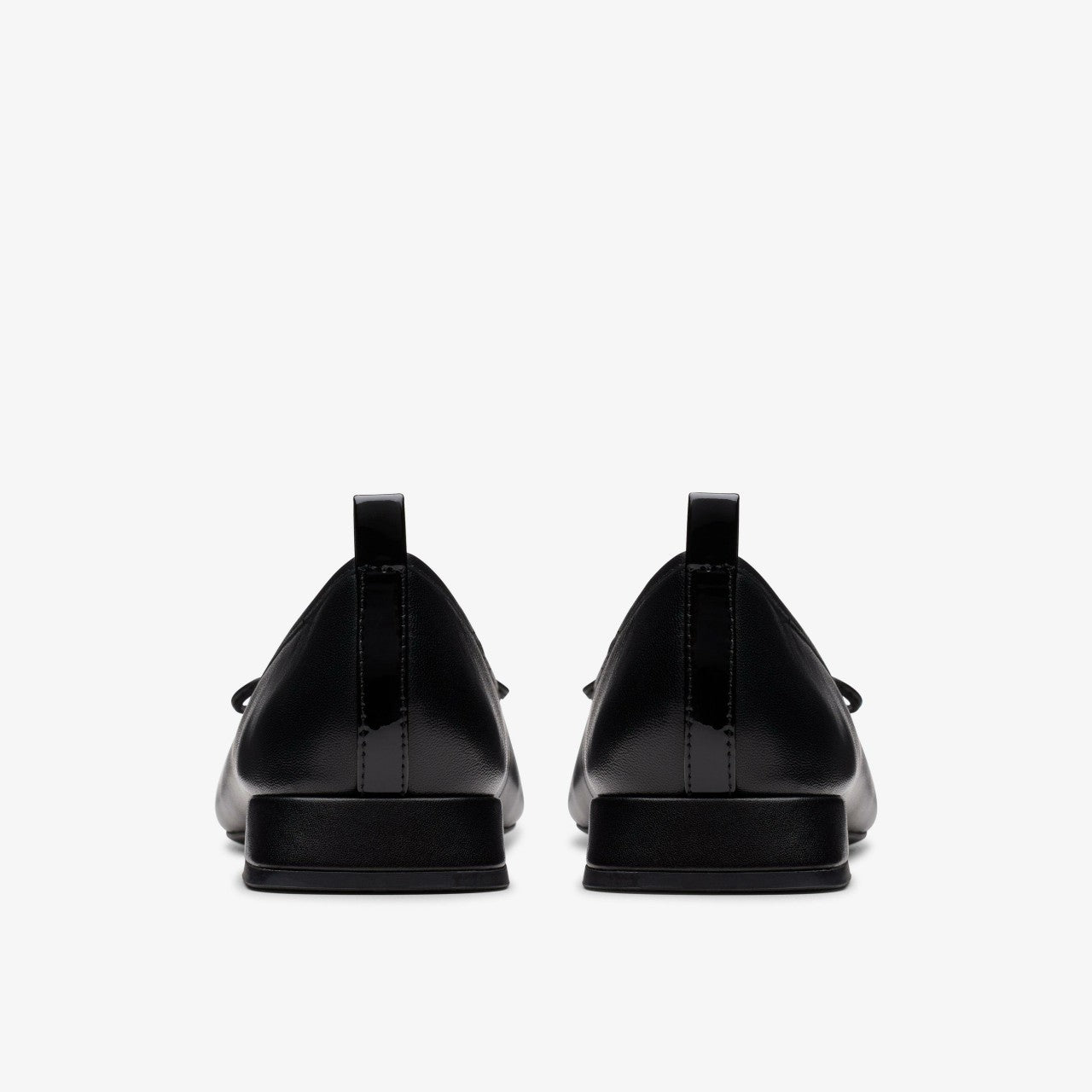 Women Ubree 15 Poppy Black Combination Leather