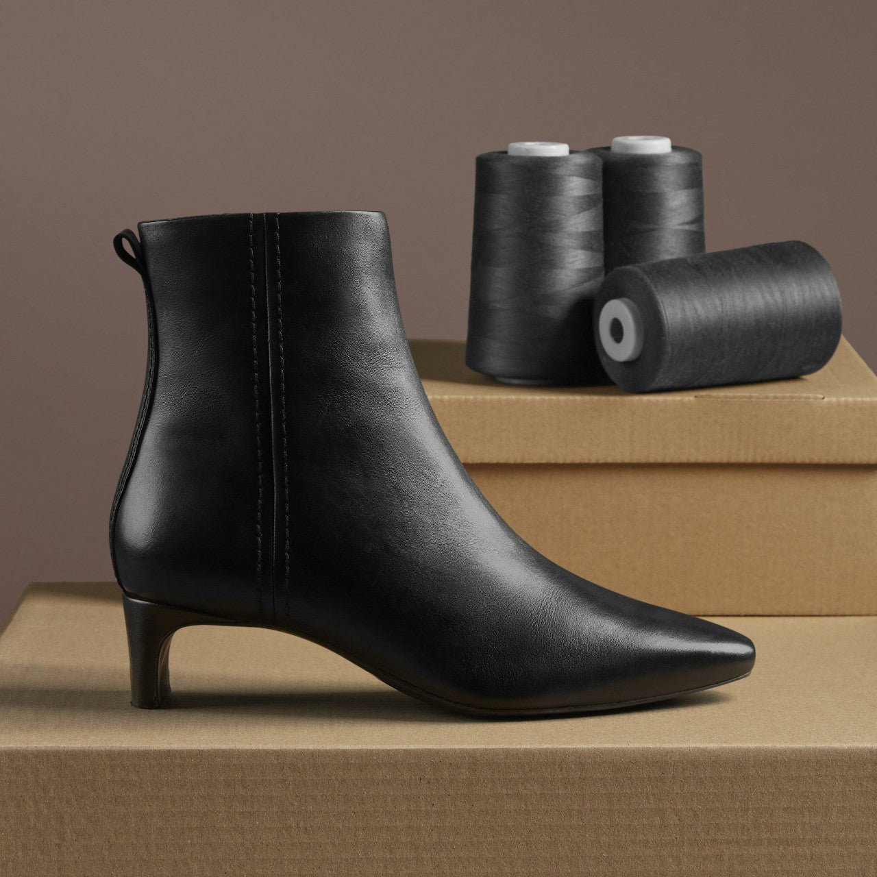 Women Edina Up Black Leather