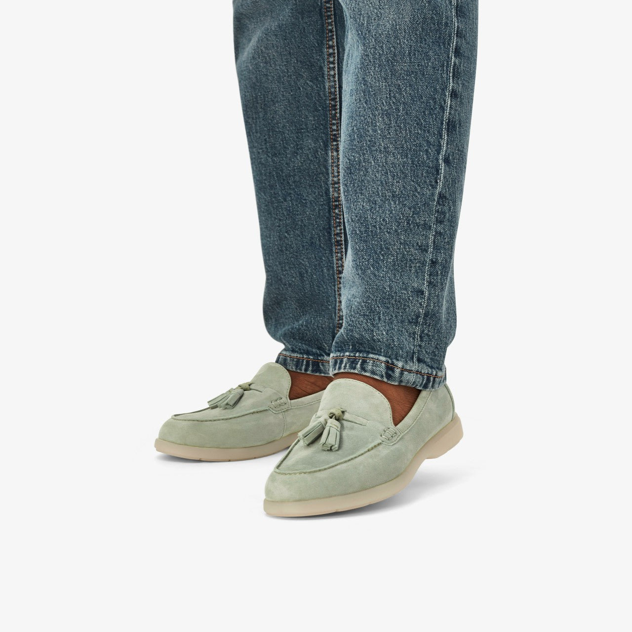 Women Narini Edge Light Green Suede
