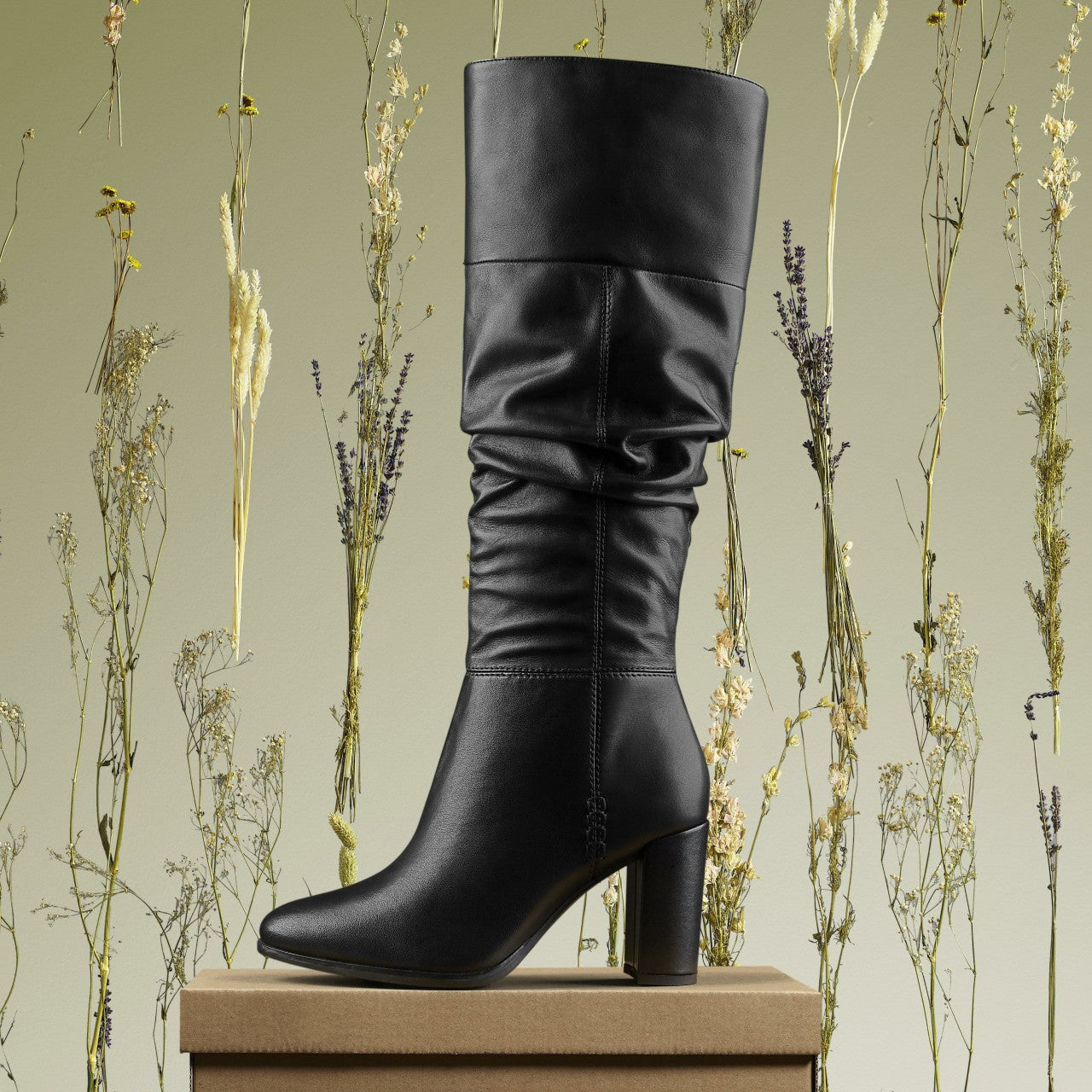 Women Freva 85 Slouch Black Leather