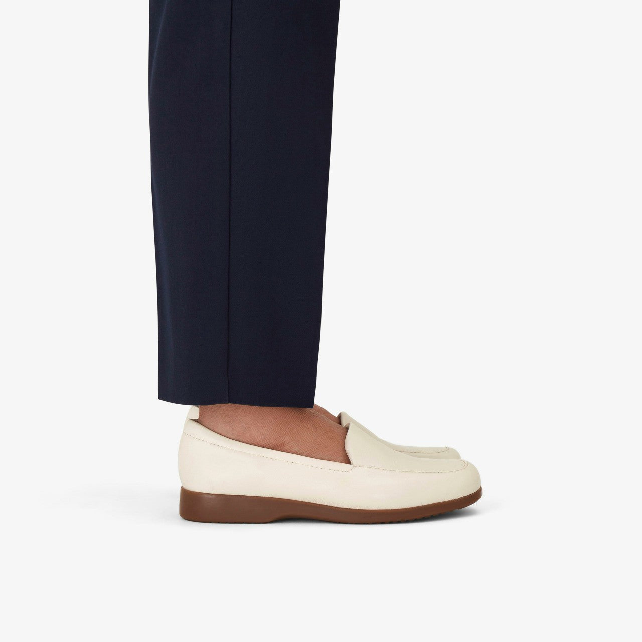 Women Georgia Cream Leather