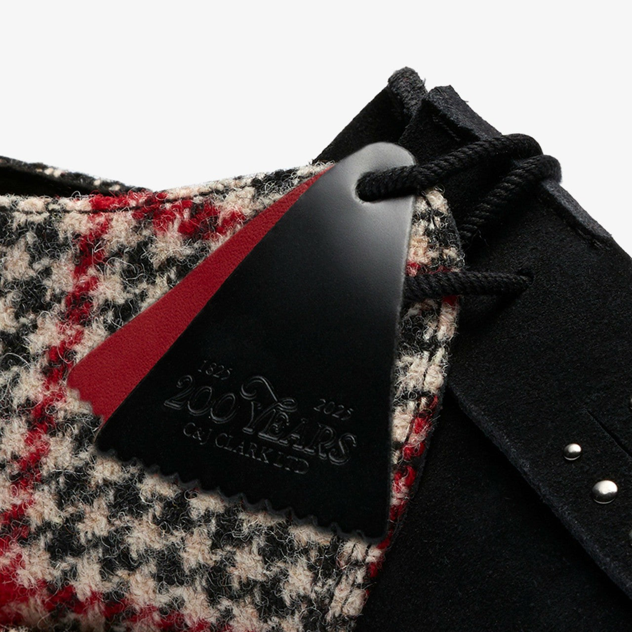 Women Desert Trek Black Tweed Combination