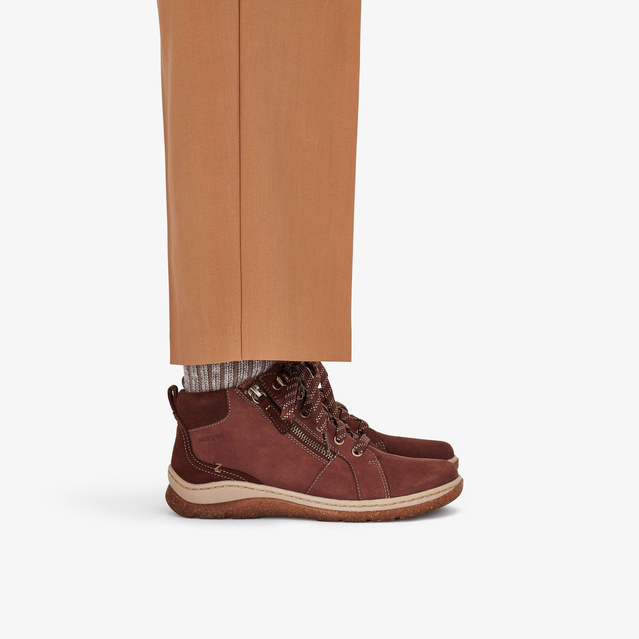 Women Orlene Top Waterproof British Tan Nubuck