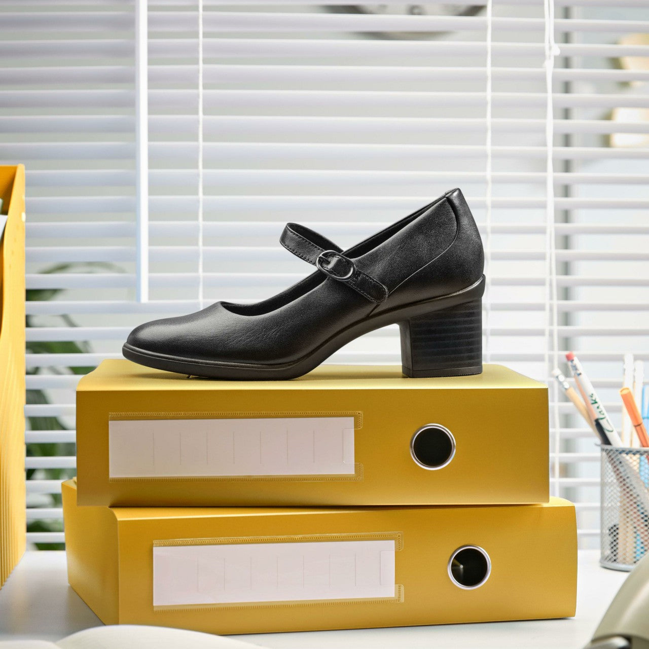 Women Shaya Jane Black Leather
