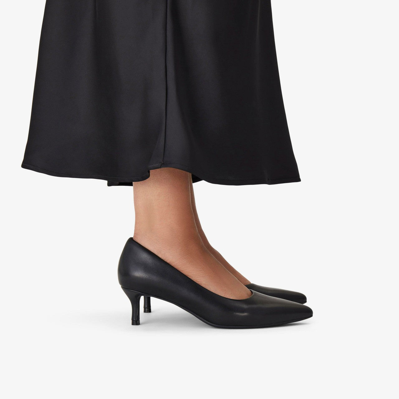 Women Zarey Court Black Leather