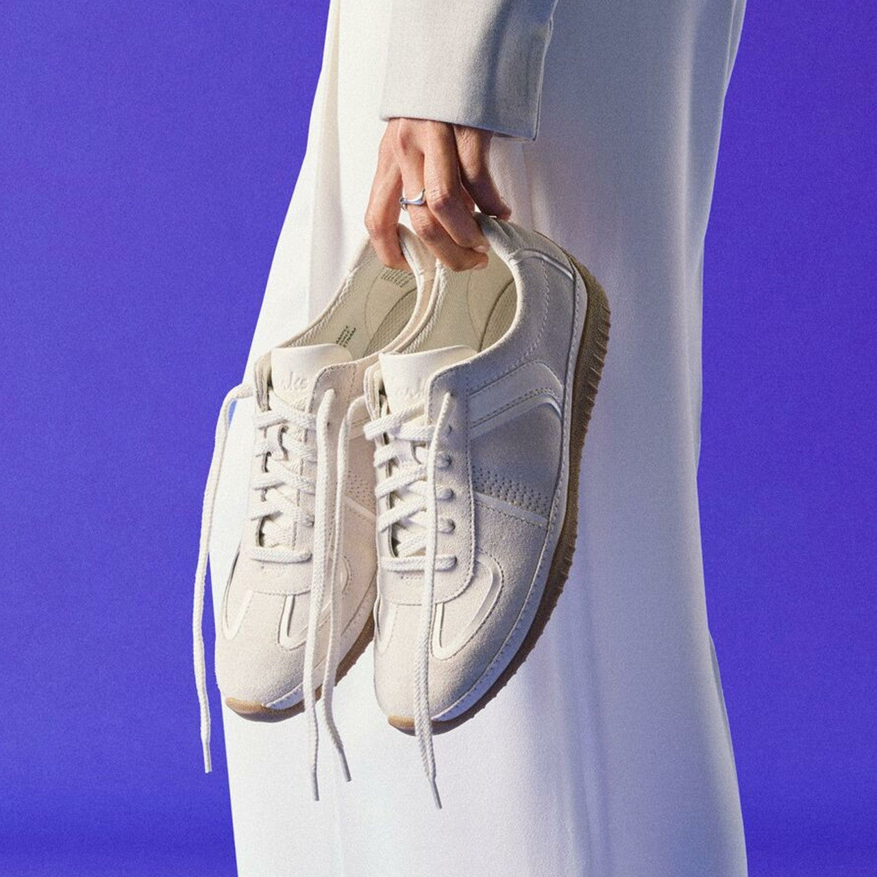 Women Meridor Lo Off White Combination