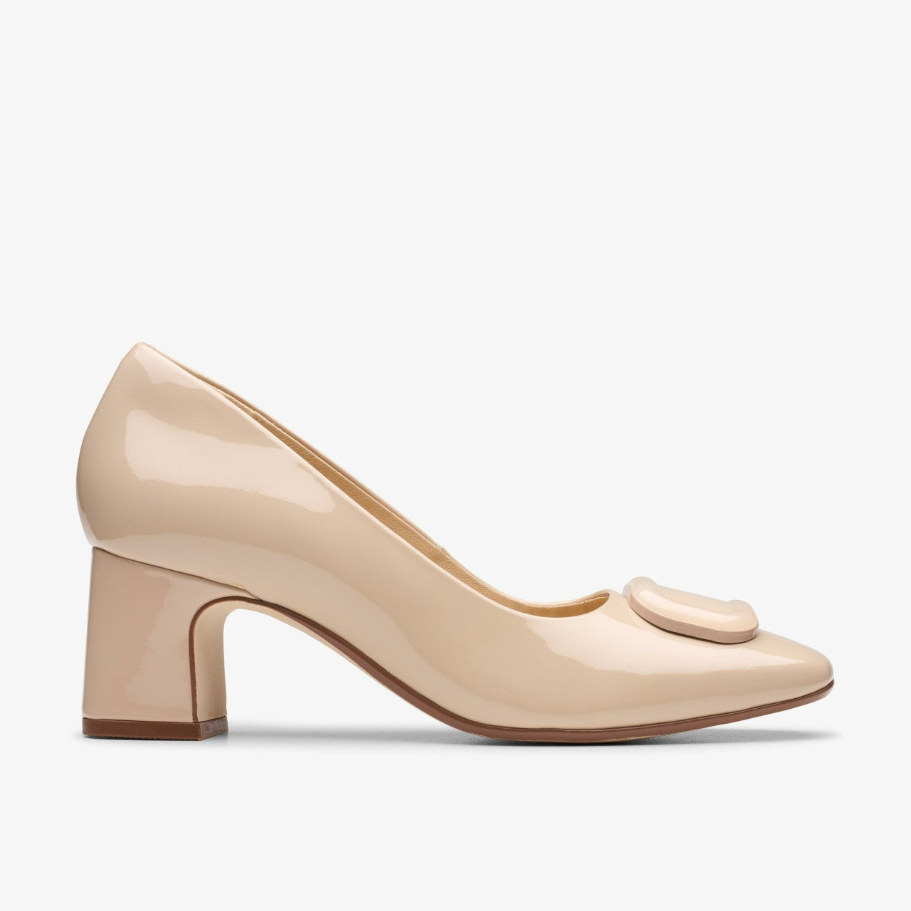 Women Fernie Trim Sand Patent