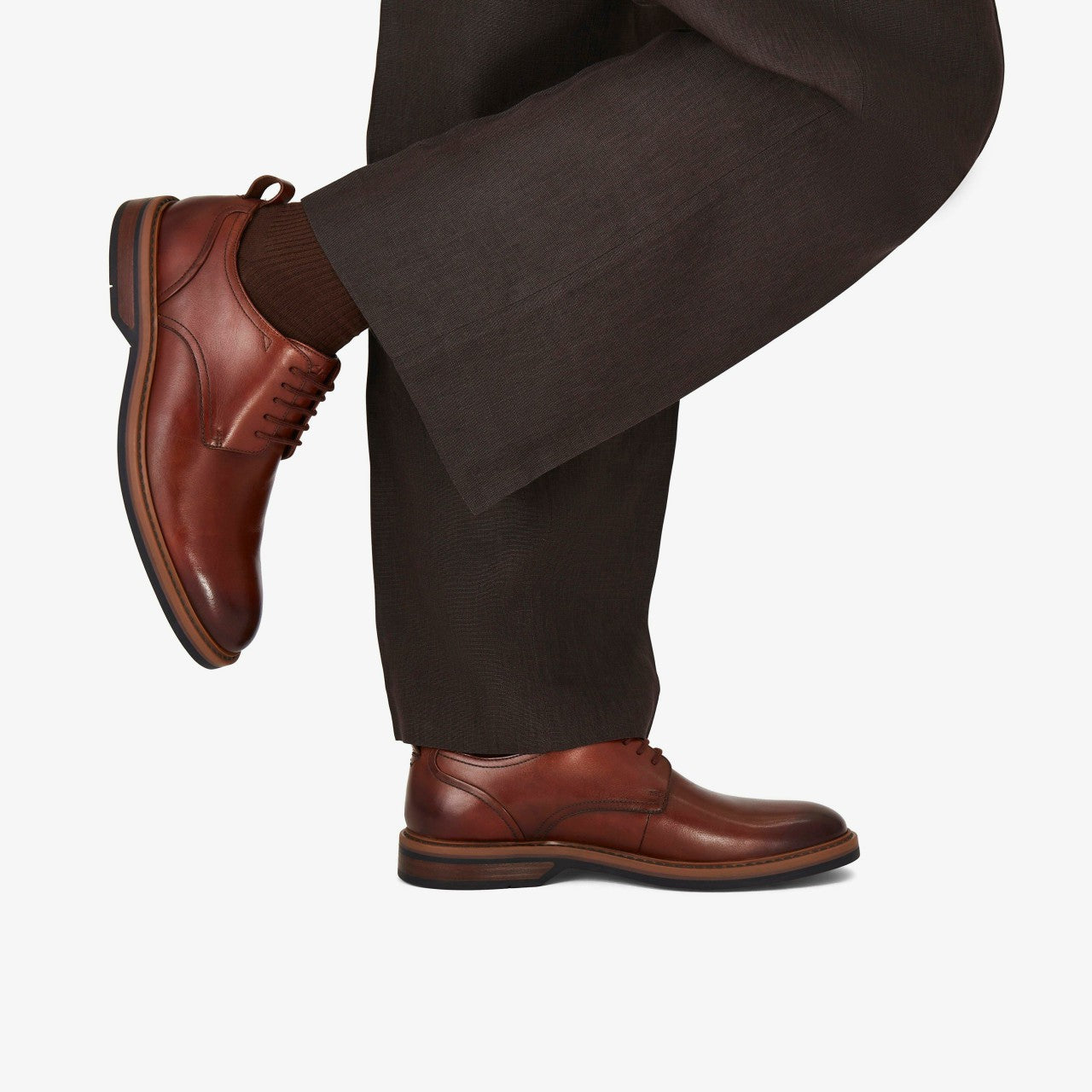 Men Aldwin Lace Tan Leather