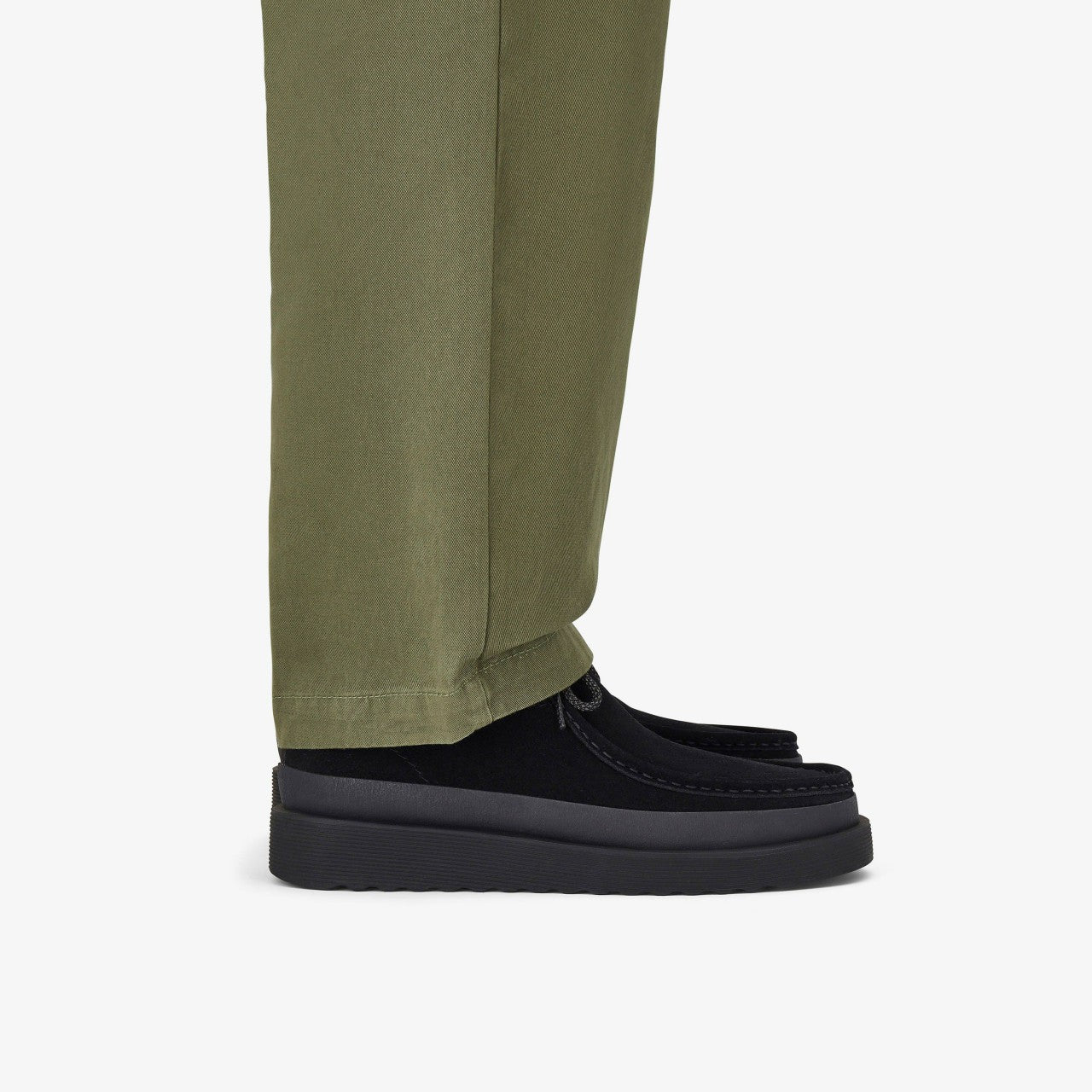Men Wallabee FTR2 Hi Black Suede
