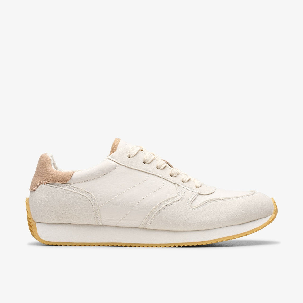 Women Teirra Run Off White