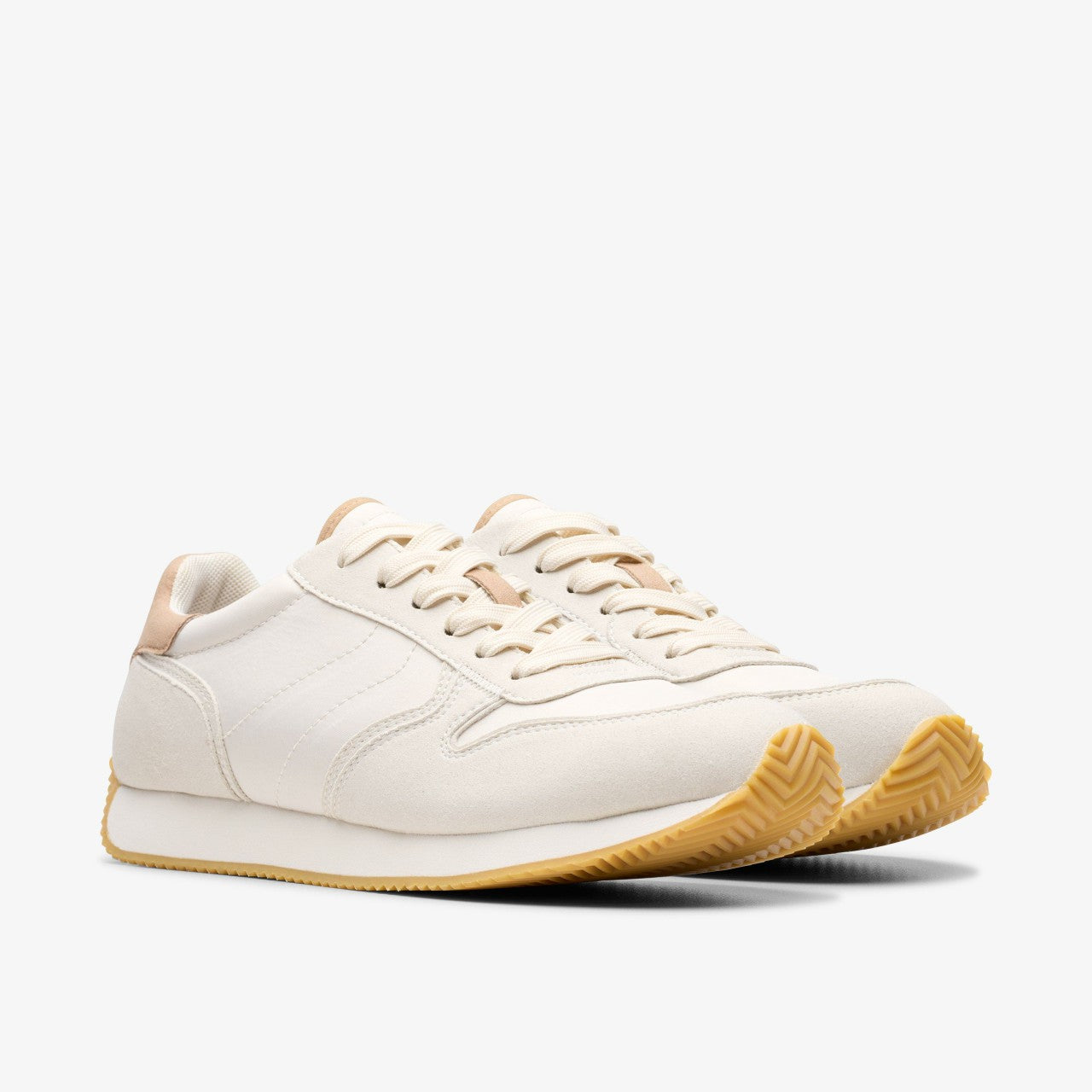 Women Teirra Run Off White