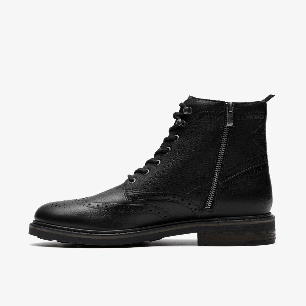Men Newford Lace Boot Black Leather