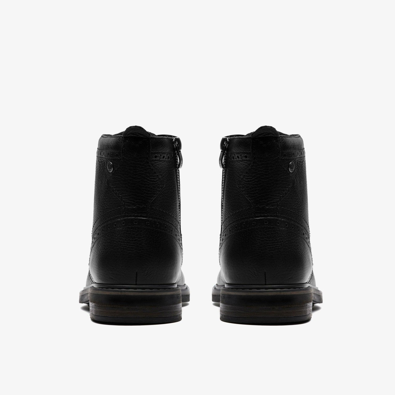 Men Newford Lace Boot Black Leather