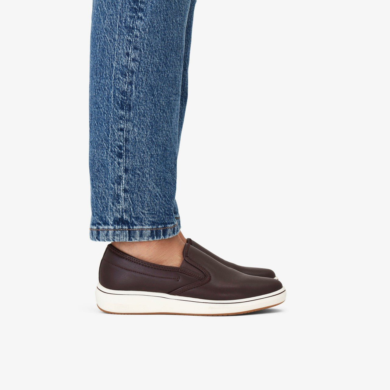 Women Brinkley Sky Zoe Merlot