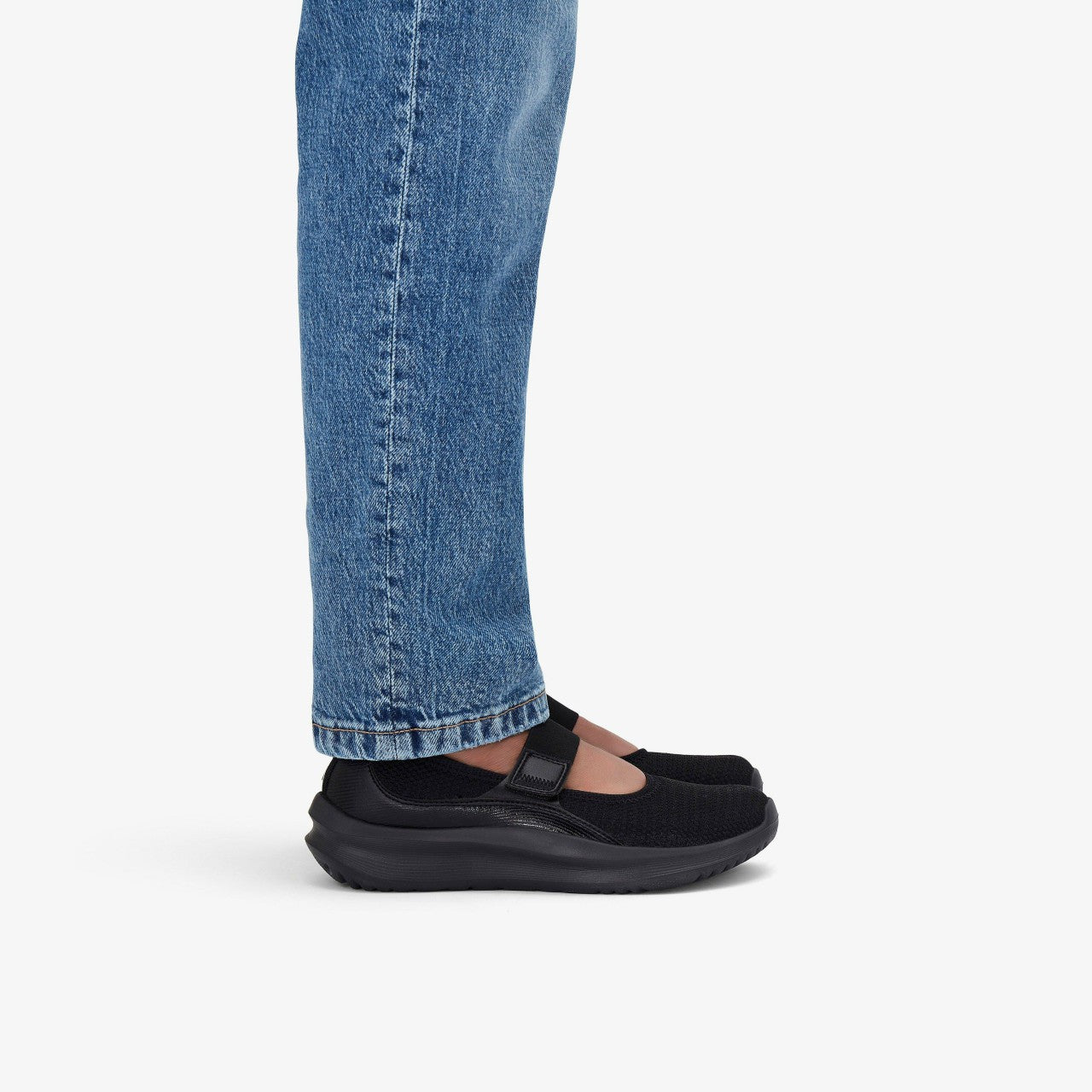 Women Solevana Jane Black