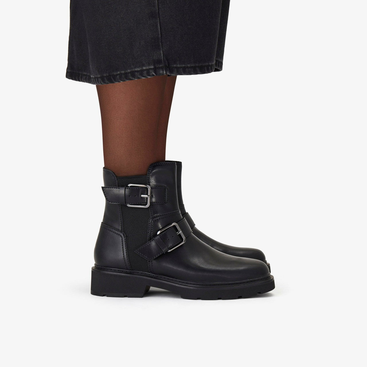 Women Lauryl Bay Black Leather