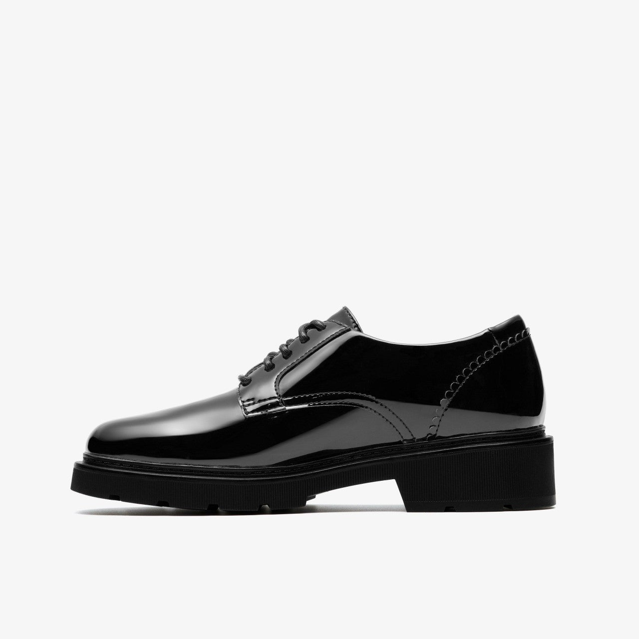 Women Lauryl Lace Black Patent