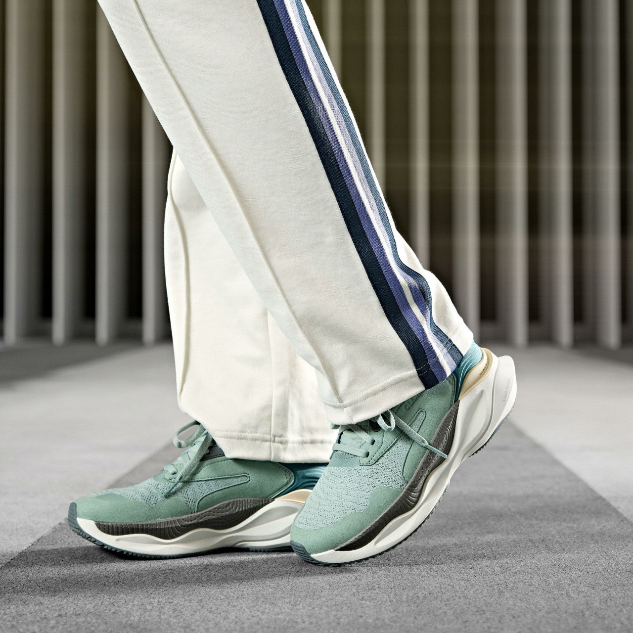 Women Clarks Pace Aqua Combination