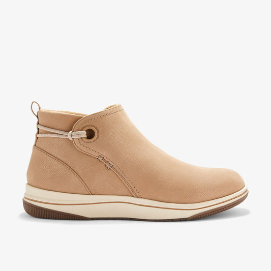 Women Brinkley Derby Camel