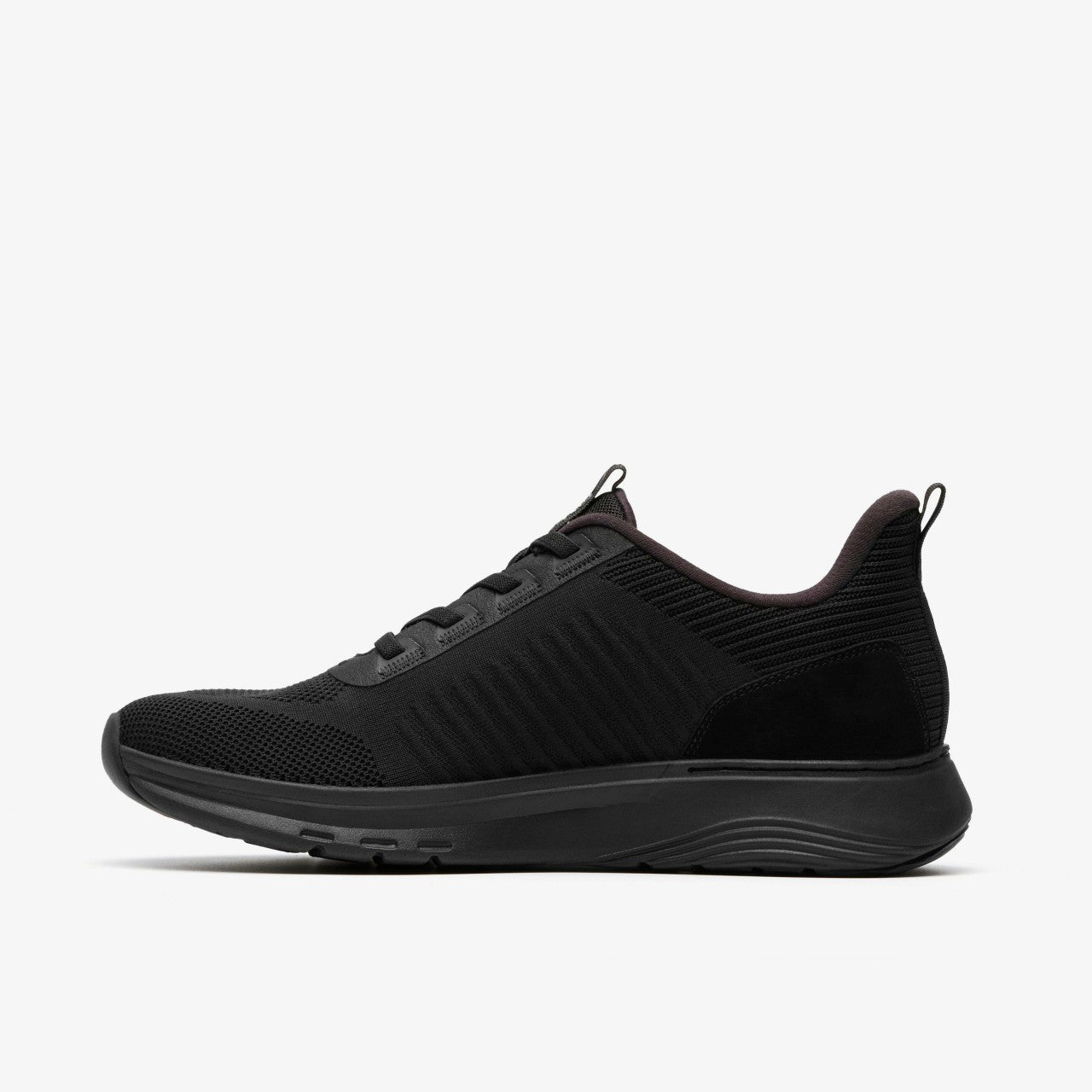 Men Motion Trek LT Black Knit